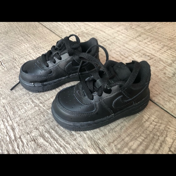 nike air force 1 size 6 black
